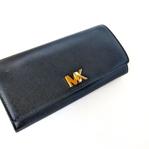 Michael Kors Large Black Leather Travel Carryall Wallet
